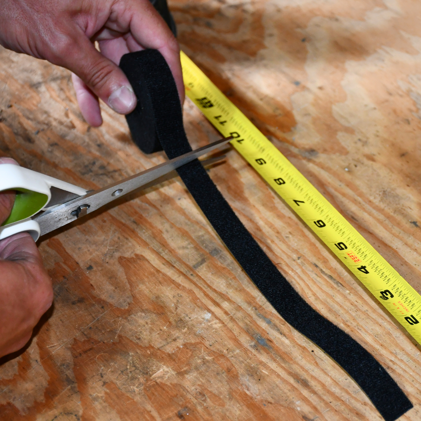 1/2" Black Hook and Loop Continuous Roll 15ft/roll